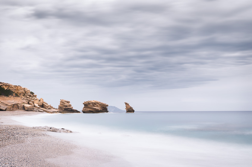 Ήσυχα νερά (Τριόπετρα)